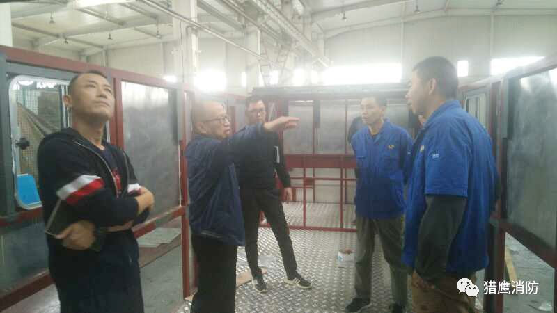 高層建筑無人機(jī)滅火裝備車輛改裝技術(shù)溝通交流會(huì)在河南紅宇特種汽車有限公司召開