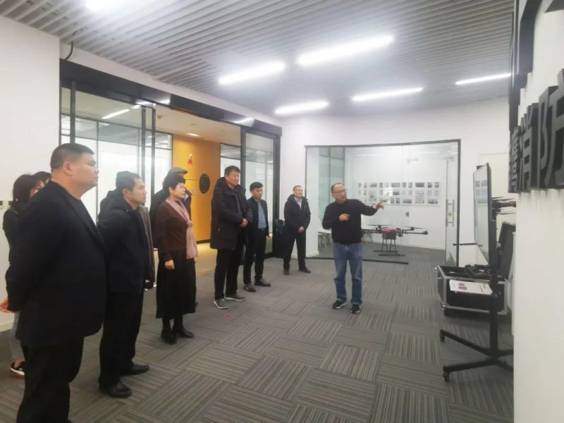 河南省消防協(xié)會會長王建剛一行到獵鷹調(diào)研